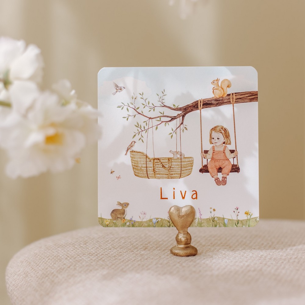 Geboortekaartje Liva - lente mandje lente tak zusje bruin kapsel schommel